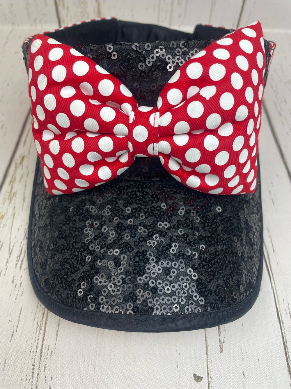 Minnie Mouse “Fa-BOW-lous” Sequined Visor‎ Hat